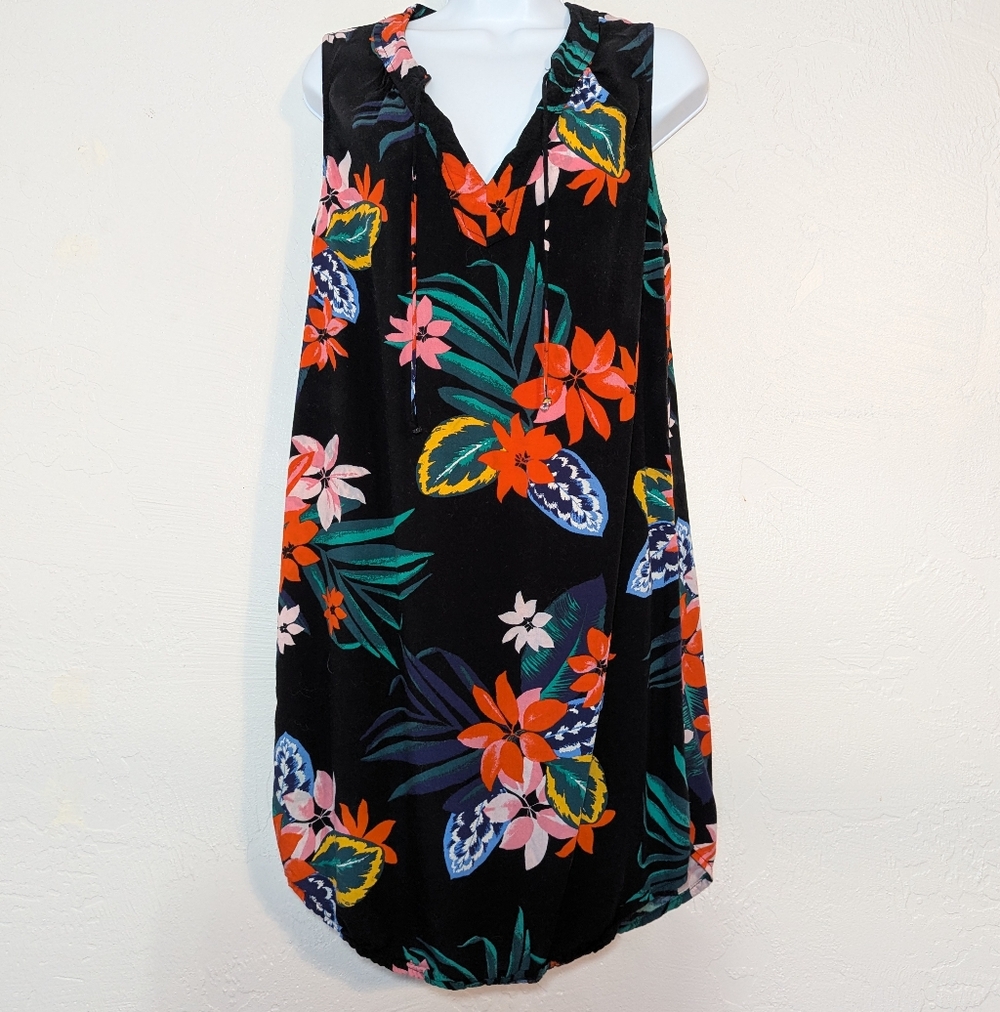 Old Navy Black Floral Tropical Beach Vacation Resortwear Cruise Hawaiian Dress S